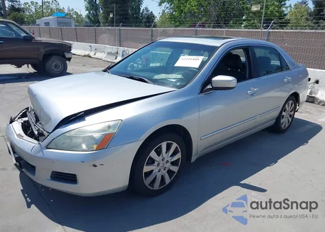 2007 Honda Accord 3.0 Ex из США, поврежденный, VIN 1HGCM66847A008402